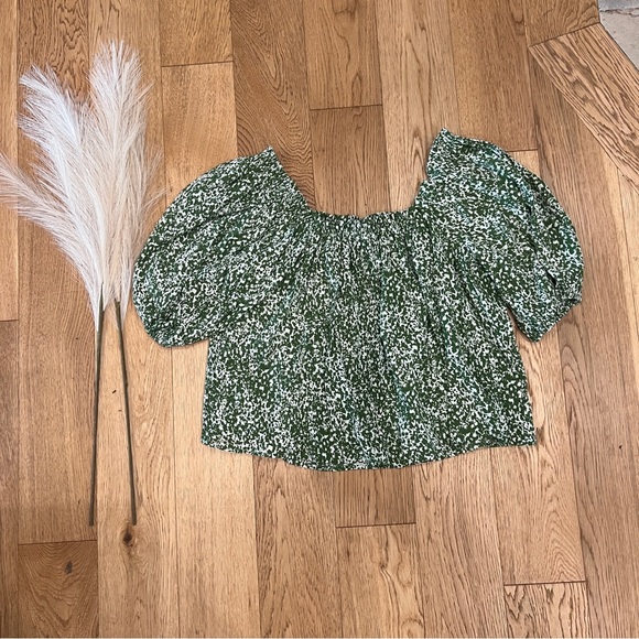 A&F | NWOT Crinkle Textured Puff Sleeve Top - Picture 6 of 6